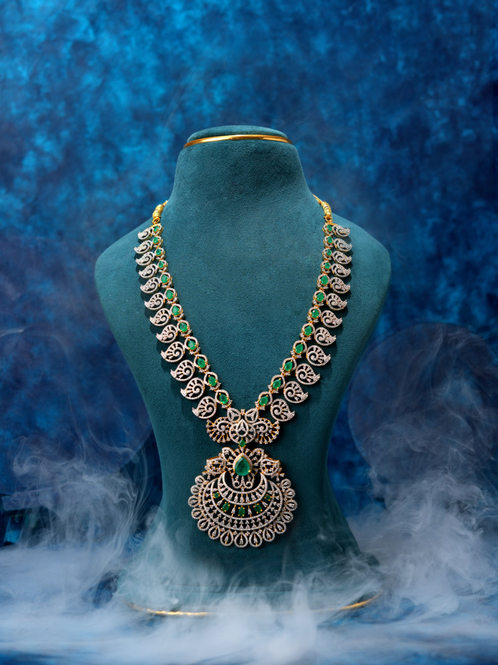 Green Elegant Necklace