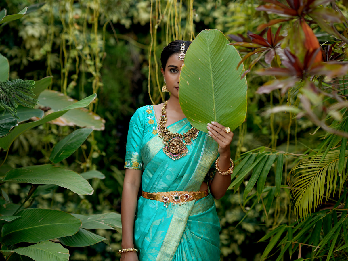 Astha Victorian Green Necklace